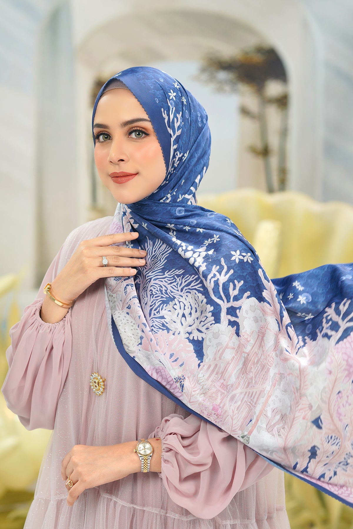 The Little Mermaid 2.0 - Deep Sea - Satin Shawl