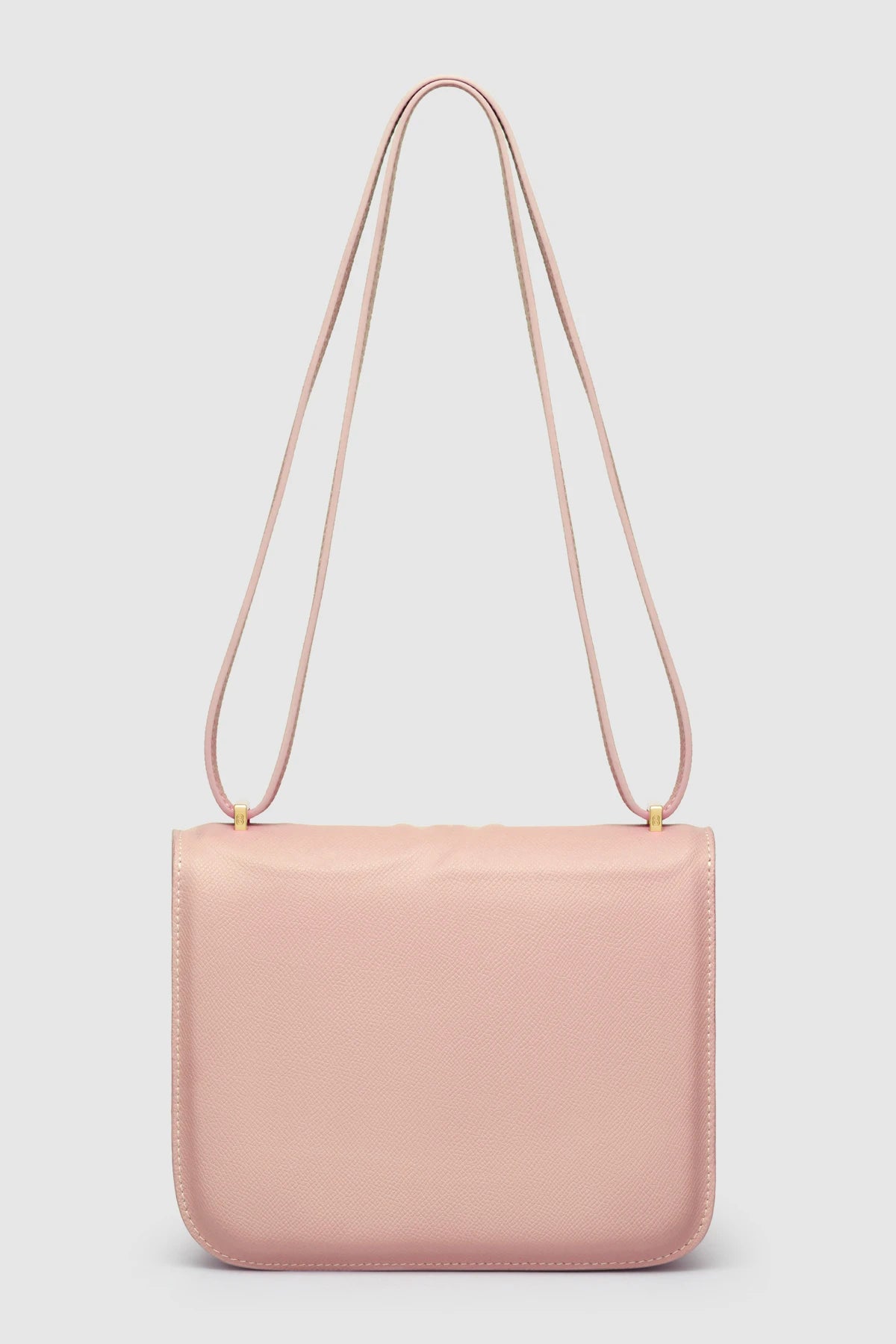 Bagian belakang tas Buttonscarves Alba Bag Medium warna dusty pink