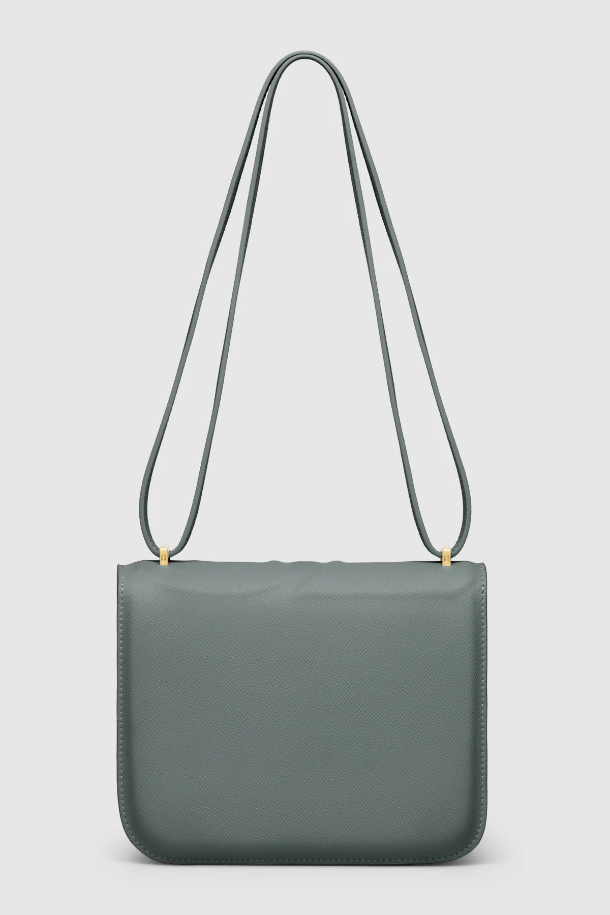 Bagian belakang tas Buttonscarves Alba Bag Medium warna hijau