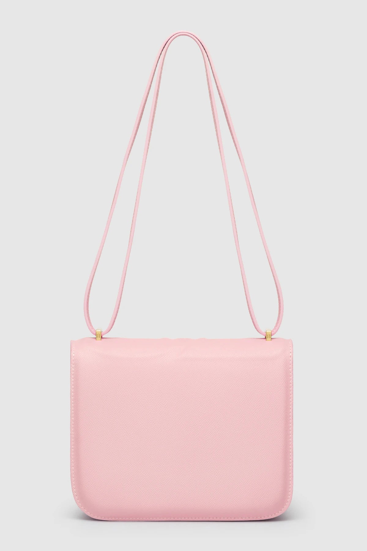 Bagian belakang tas Buttonscarves Alba Bag Medium warna pink