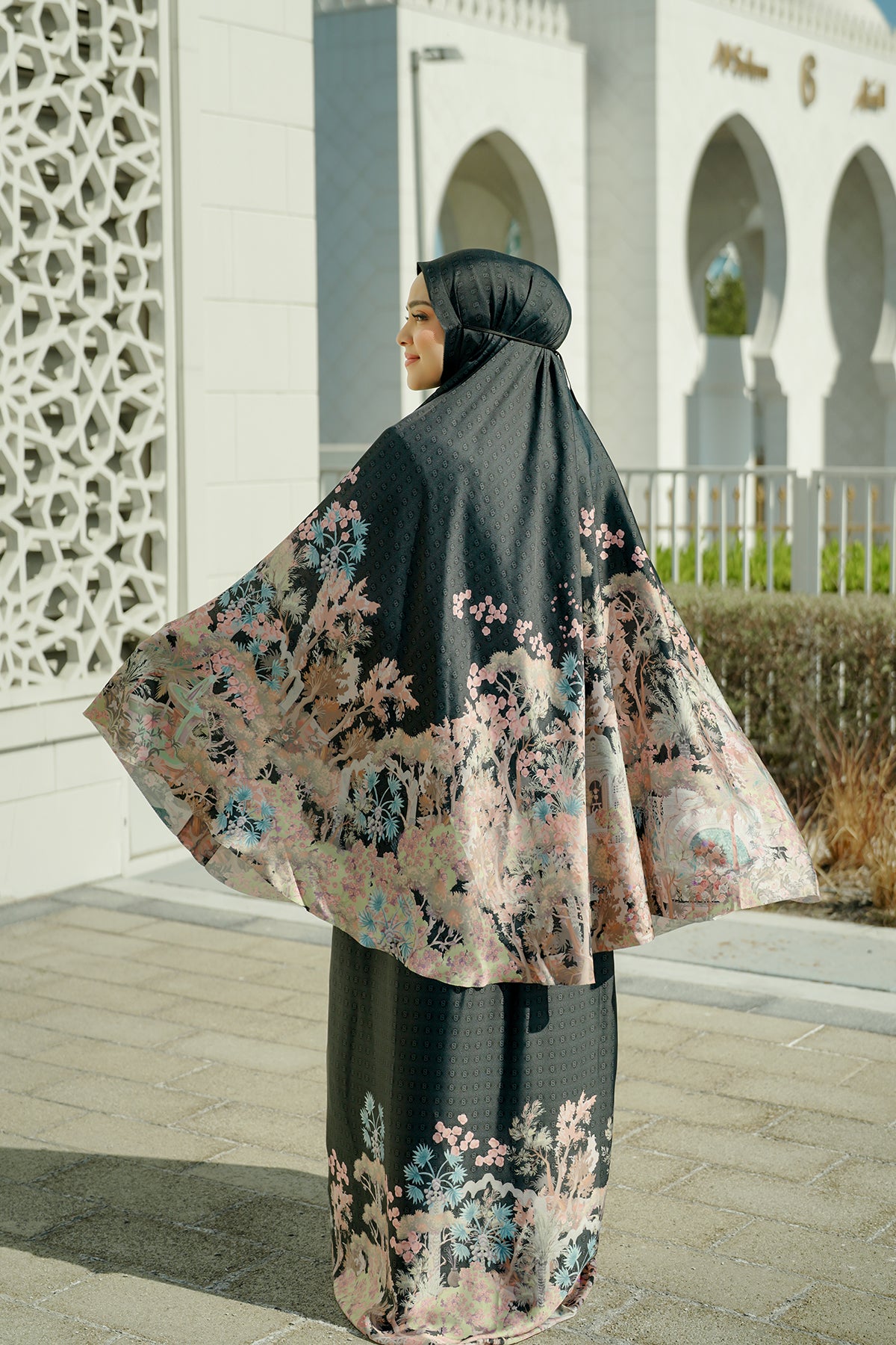 Al Qasr Prayer Robe - Mashrabiya