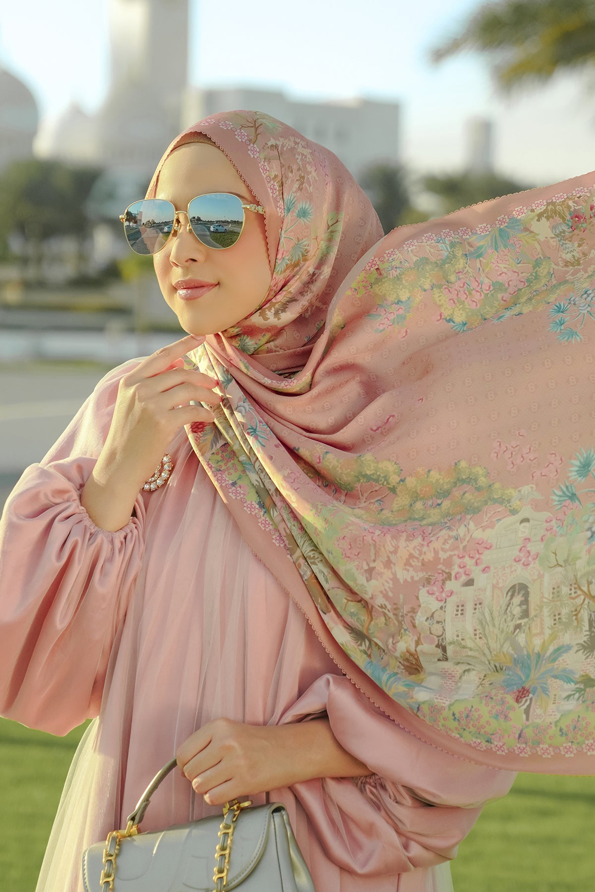 Al Qasr Satin Shawl - Clay