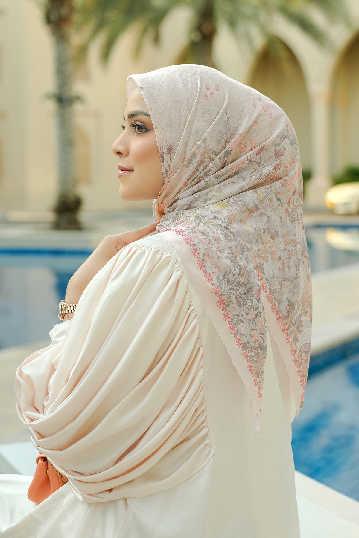 Al Qasr Square - Herbs