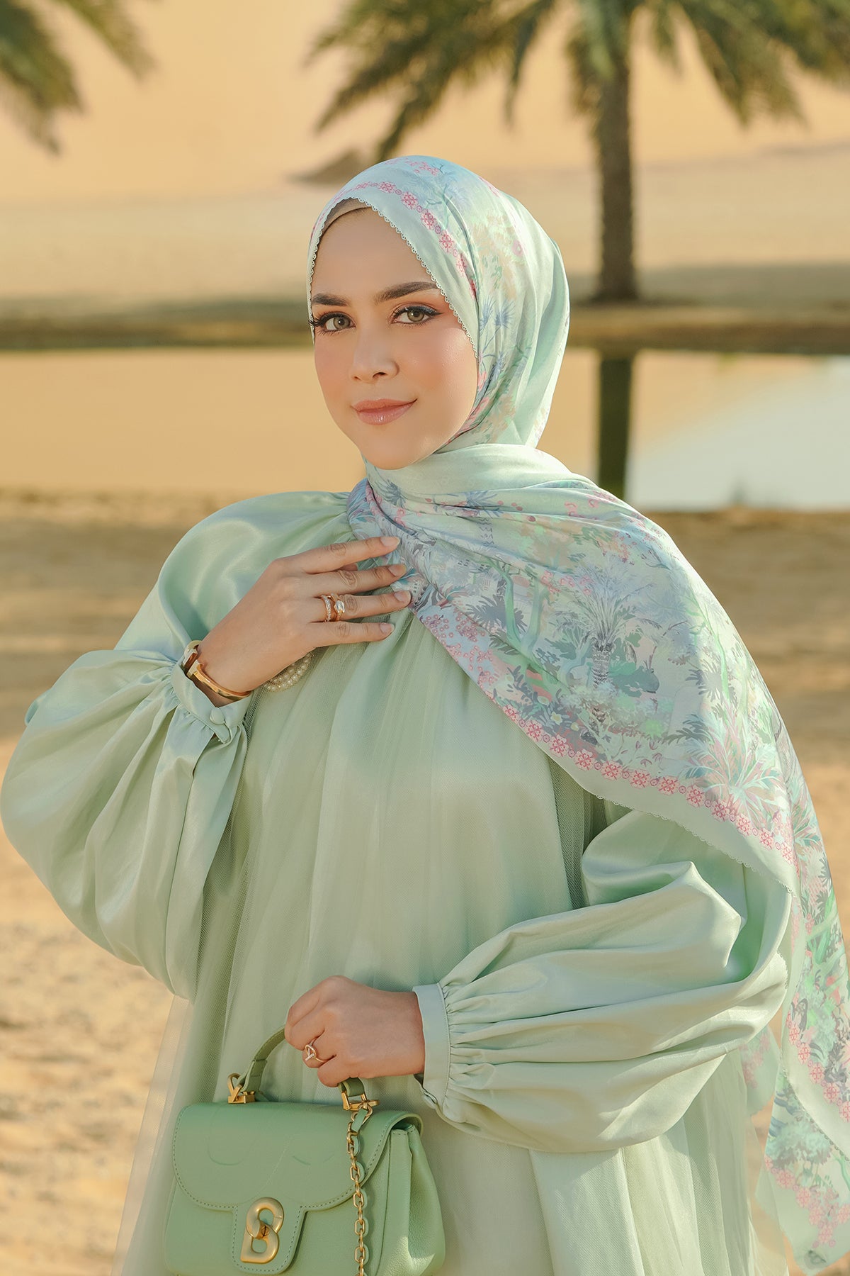 Al Qasr Satin Shawl - Zellige