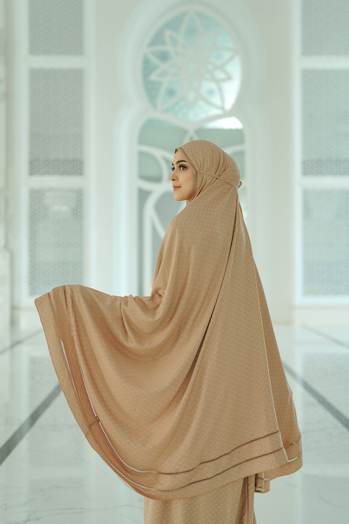 Casa Prayer Robe - Brown Sugar