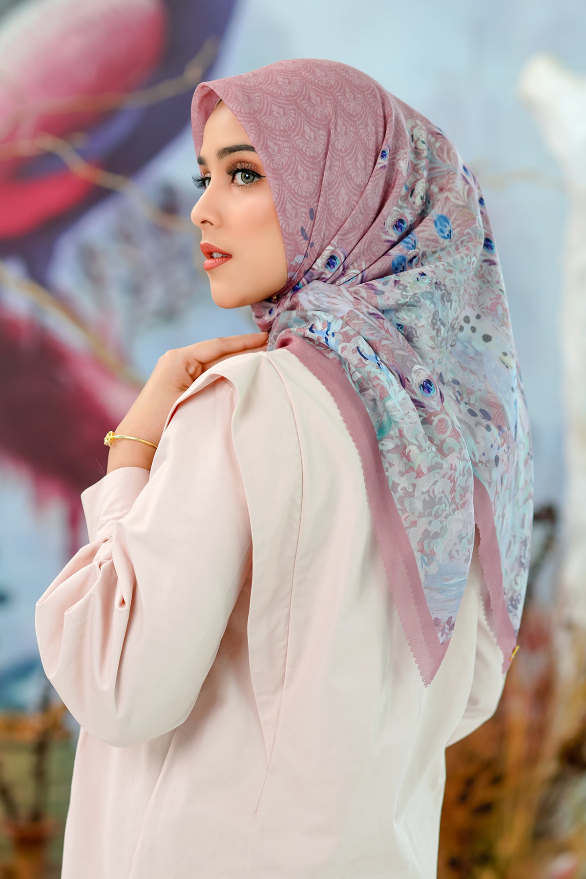 The Ederra Voal Square - Dusty Rose
