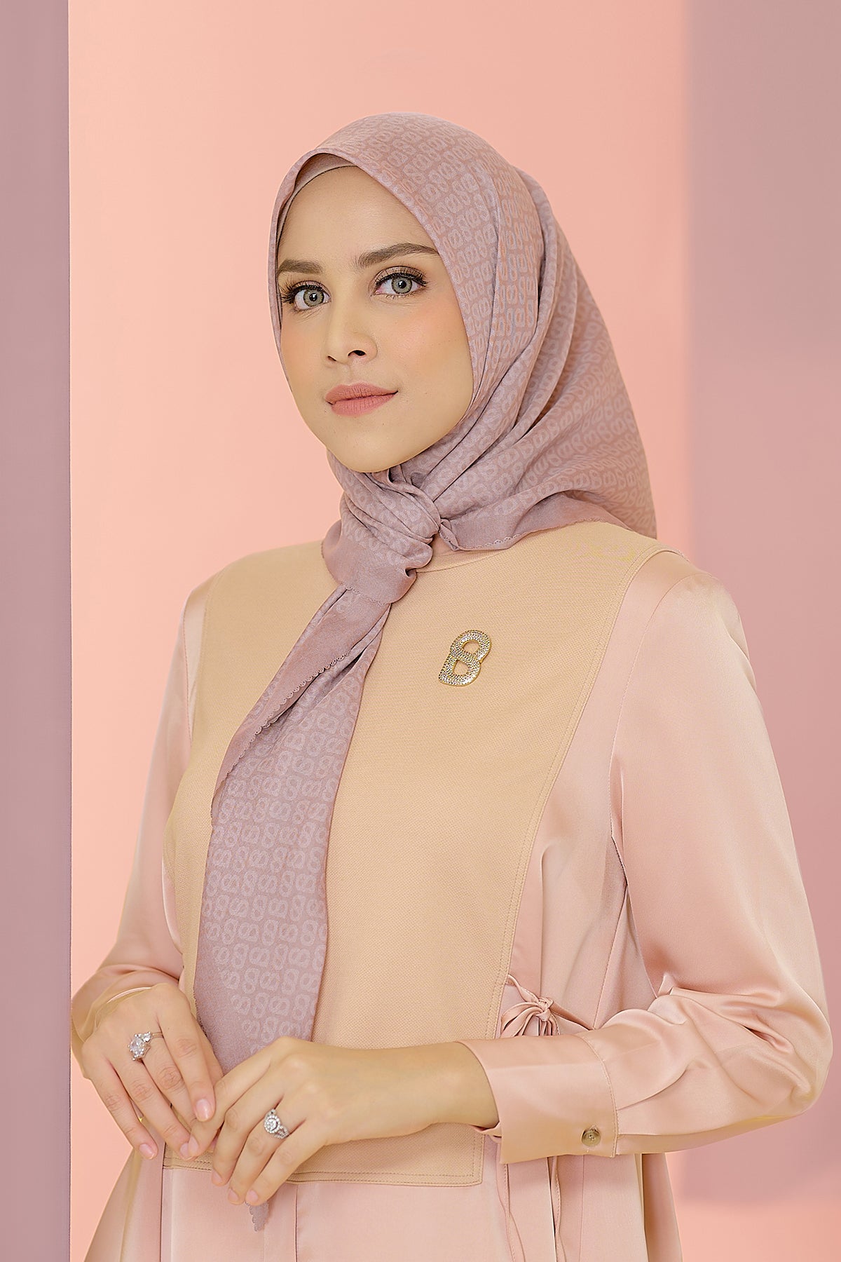 The Tapis Square - Peach Whip