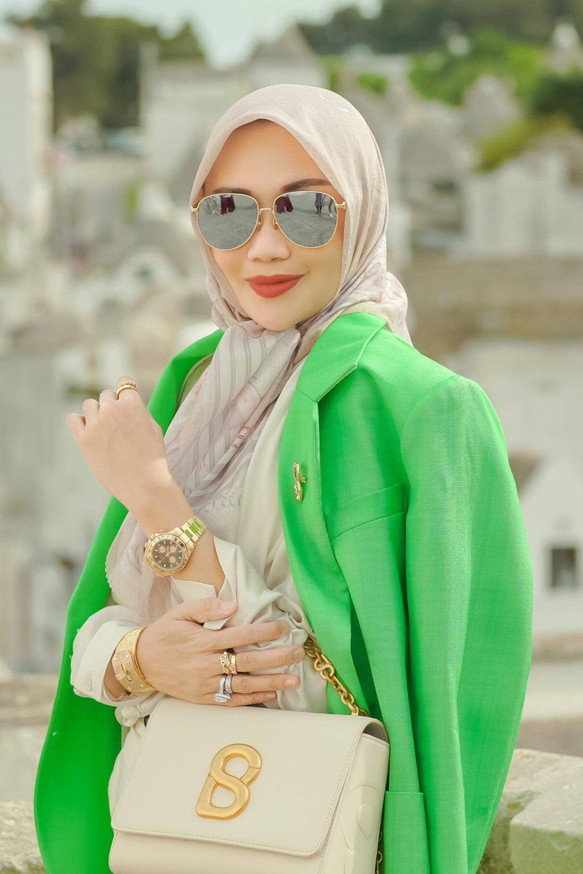 Chain 2 La Bella Voile Square - Sand