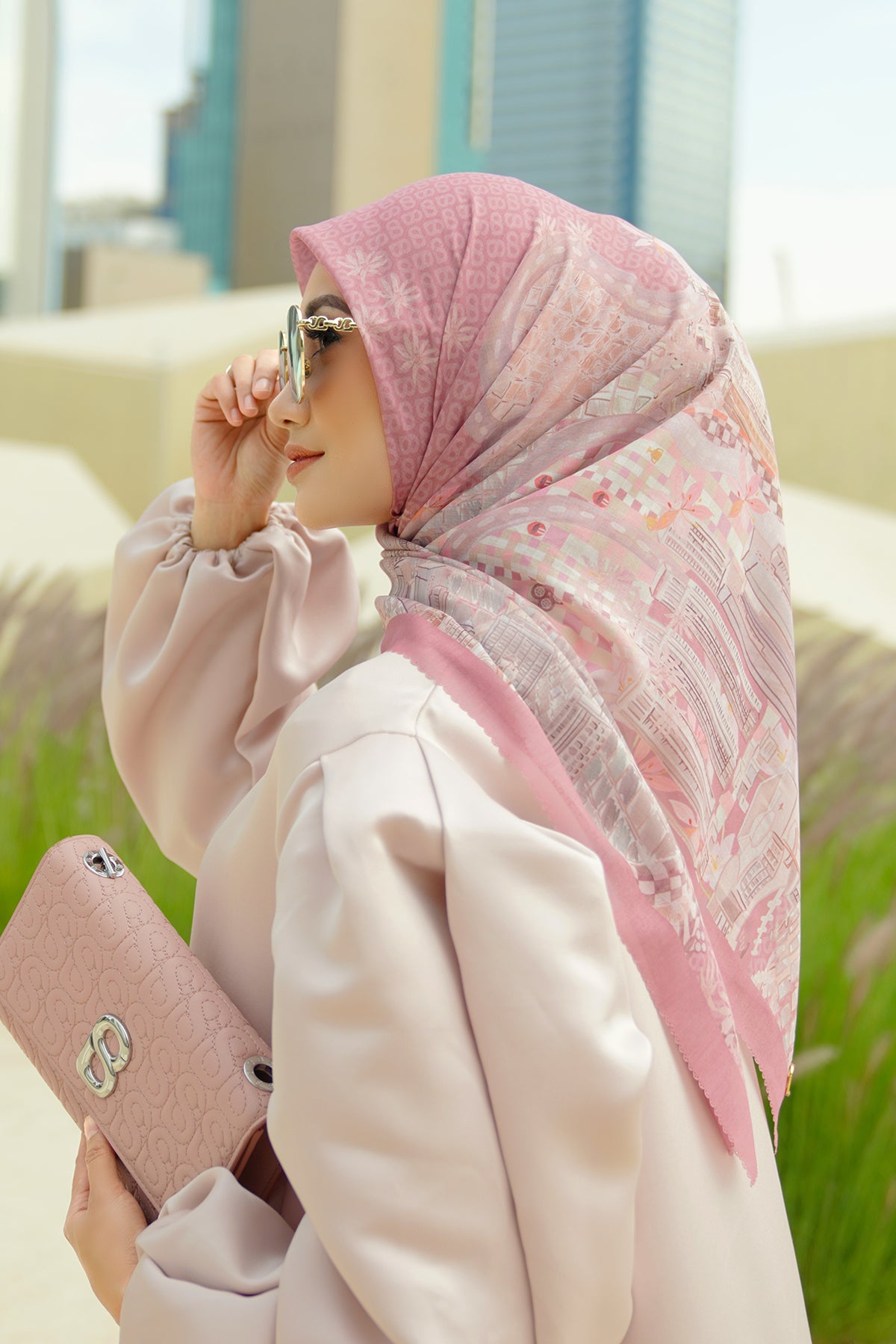 The Grand Prix Square - Pole