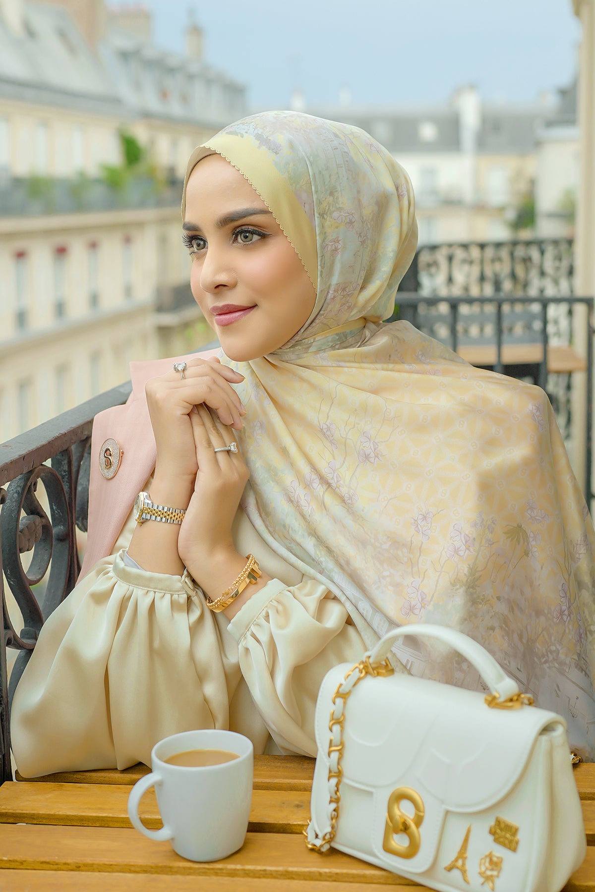 The Parisian Satin Shawl - Citron
