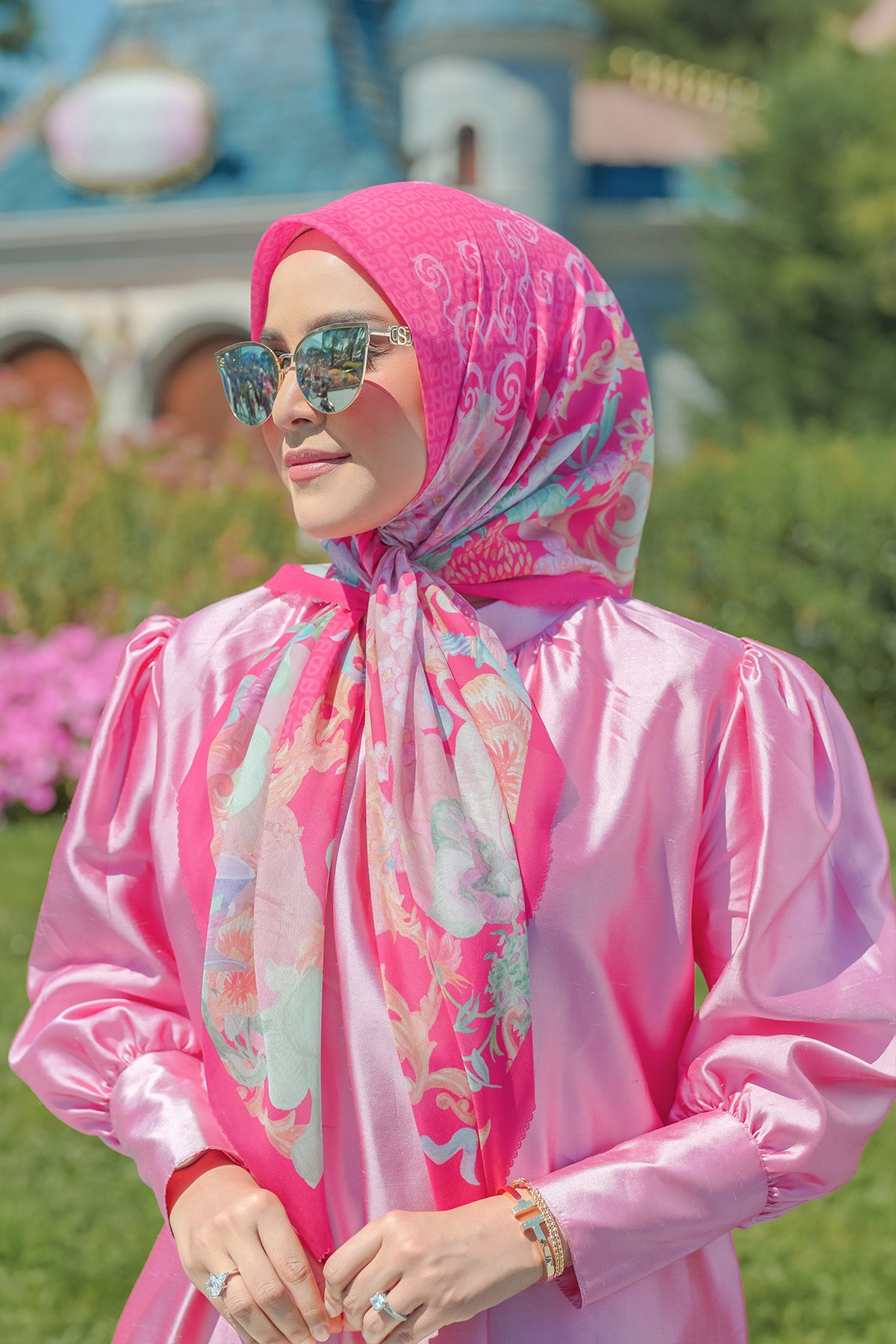 Harikalar Diyarı Meydanı - Ahududu