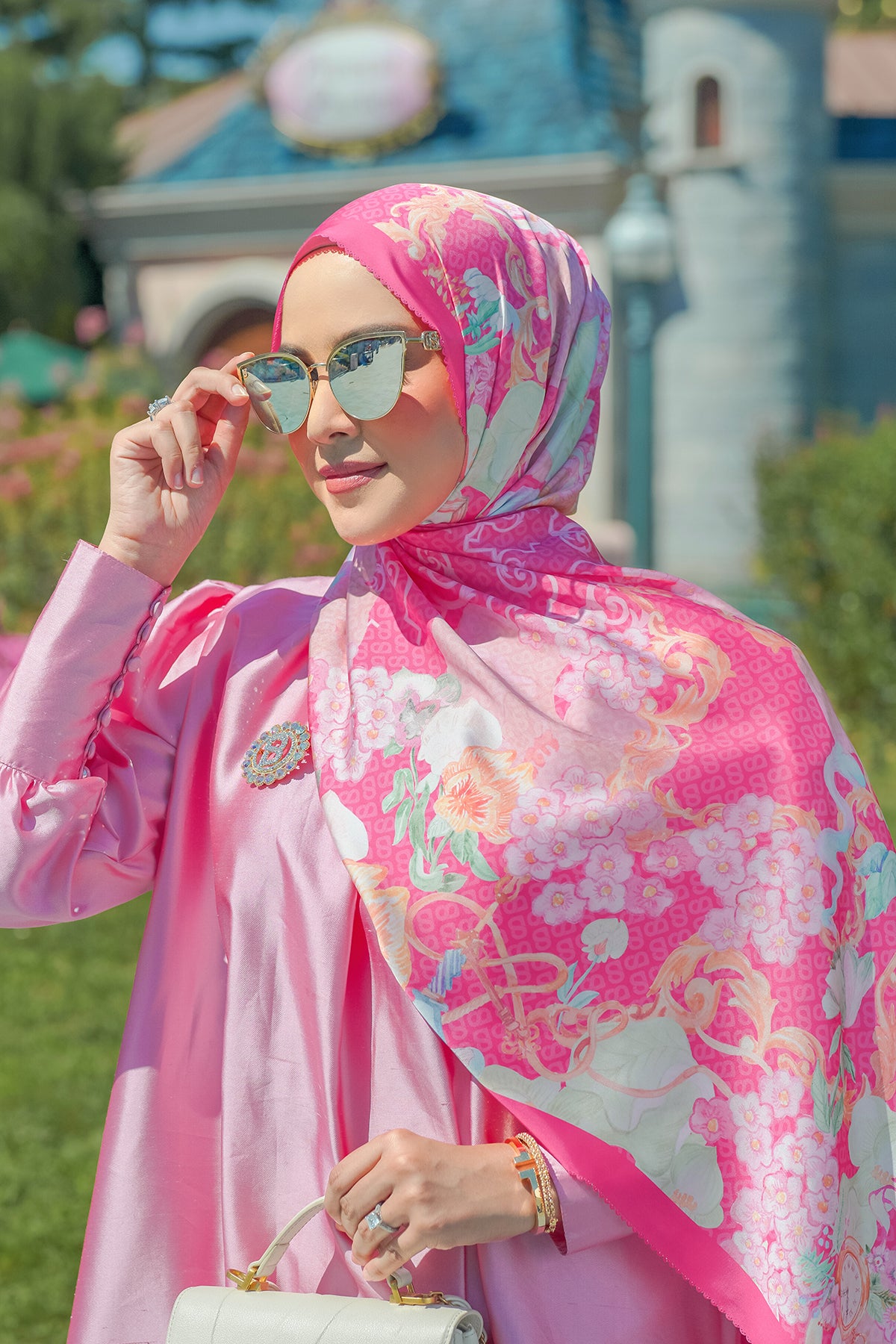 Harikalar Diyarı Saten Şal - Ahududu