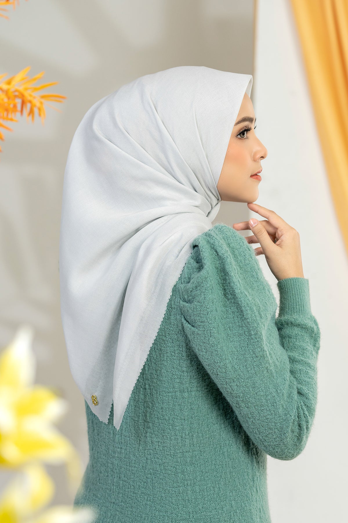 Today's Scarf - Chalk