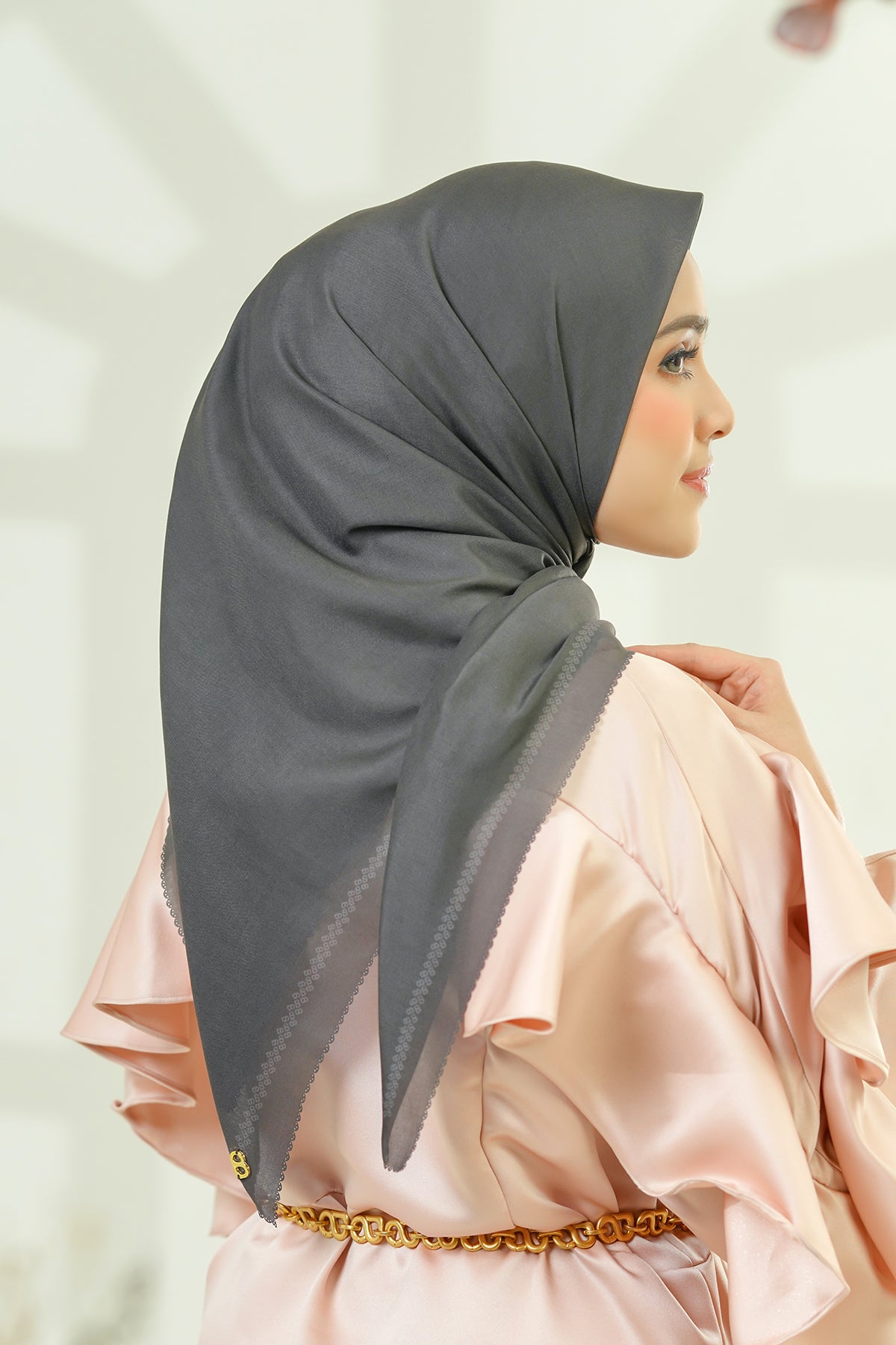 Today's Scarf - Ganache