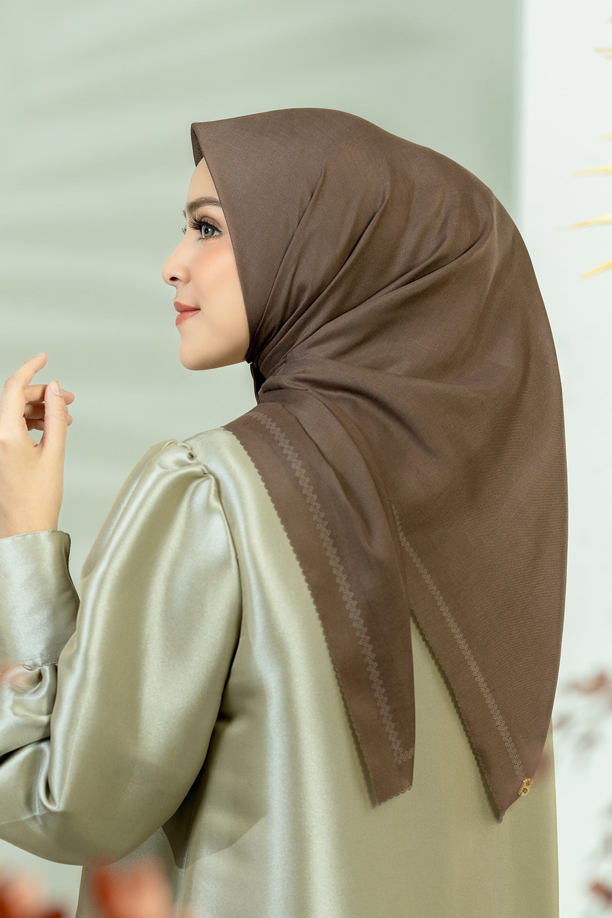 Today's Scarf - Wood