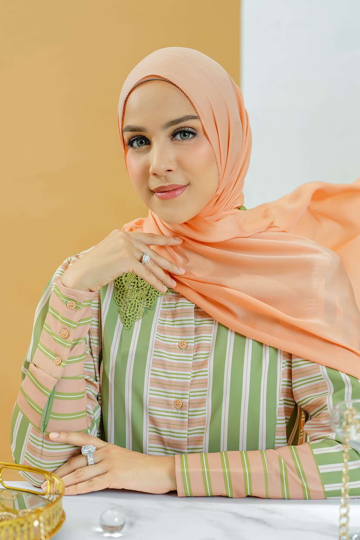 Zara Shawl - Peach Squash