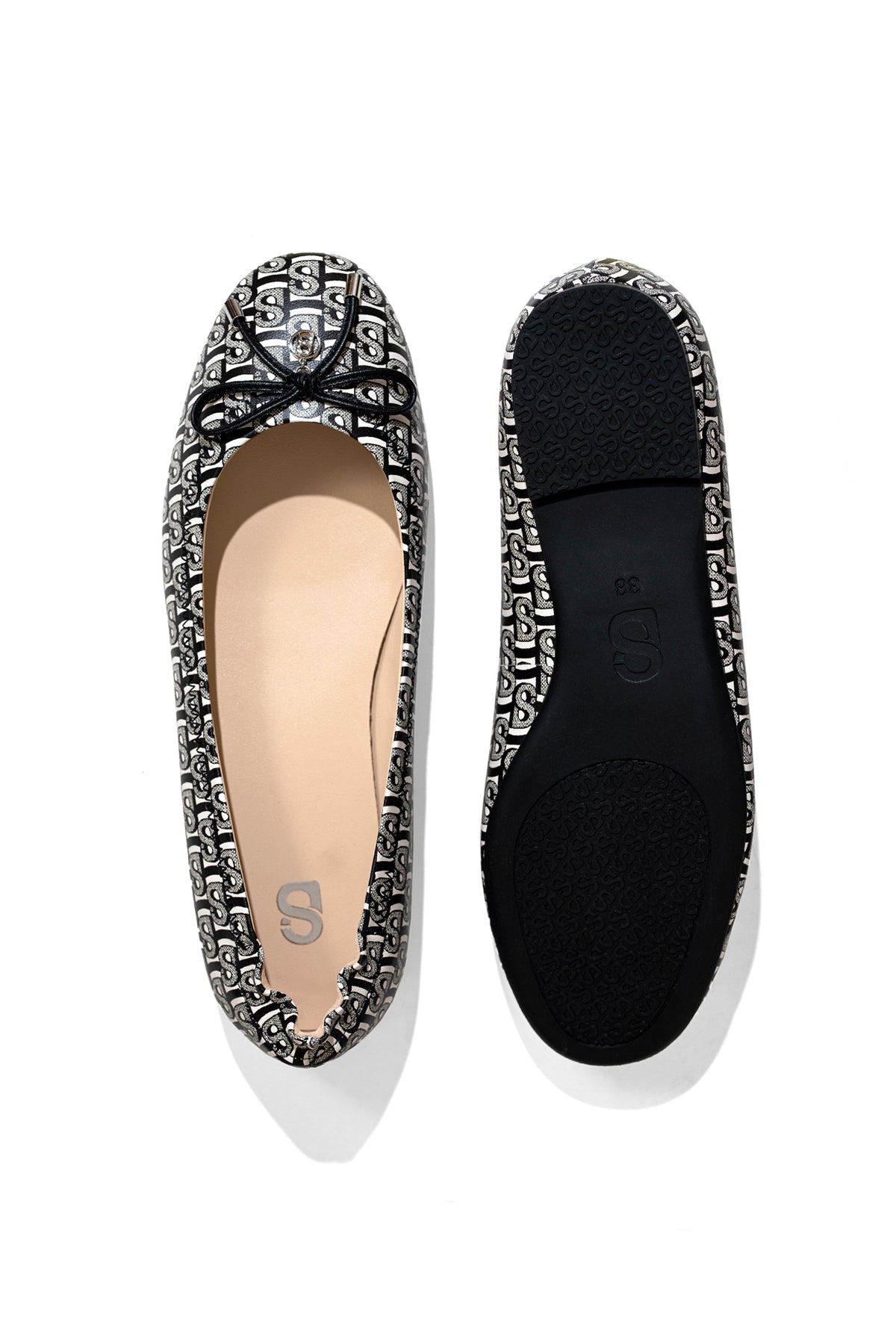 Bimu Flat Shoes - Black