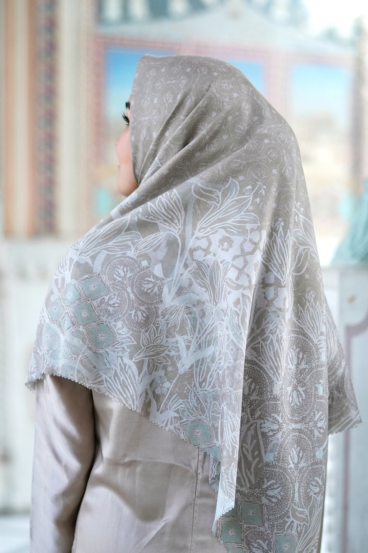 Maharani Voal Square XL - Khaki