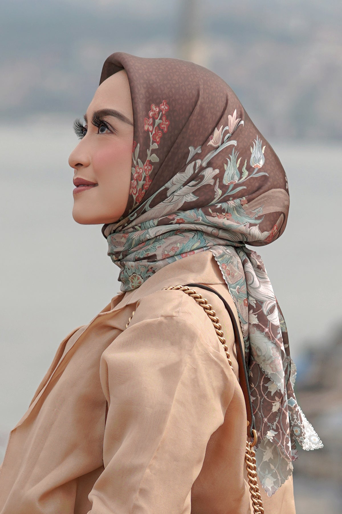 Topkapı Saten Kare - Ceviz