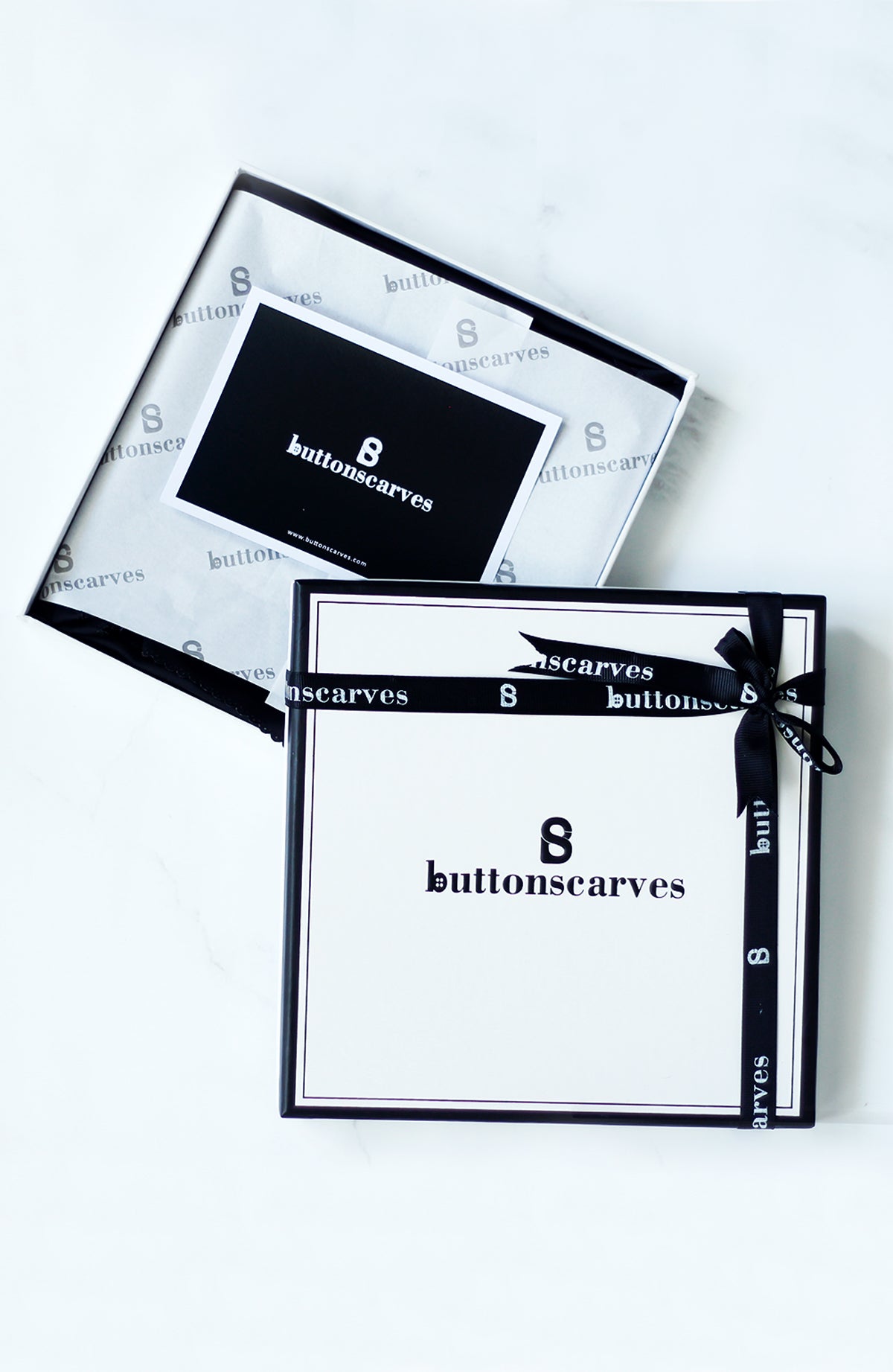 Jetblack'te Voal Kare