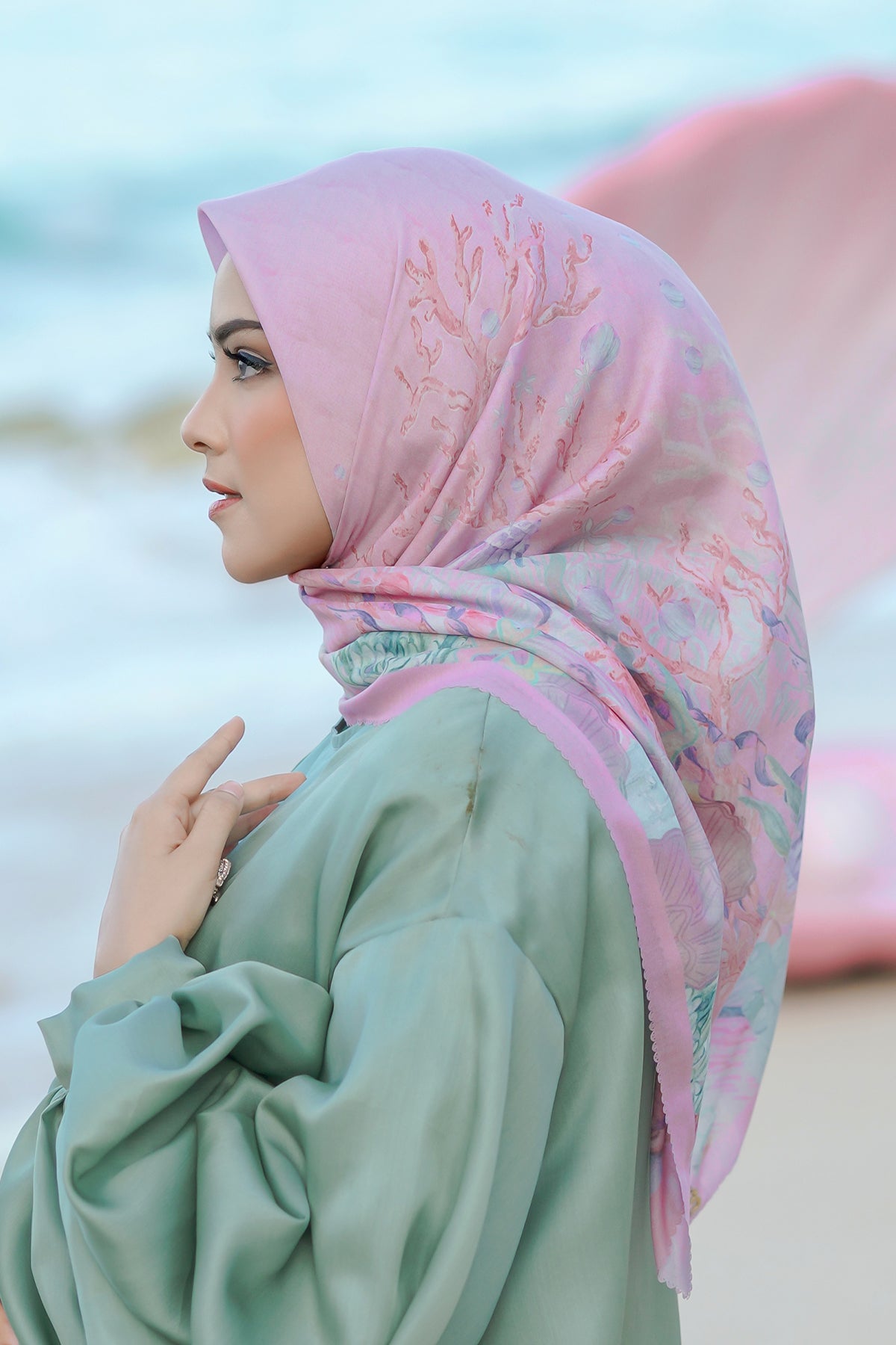 The Little Mermaid Square - Tea Rose