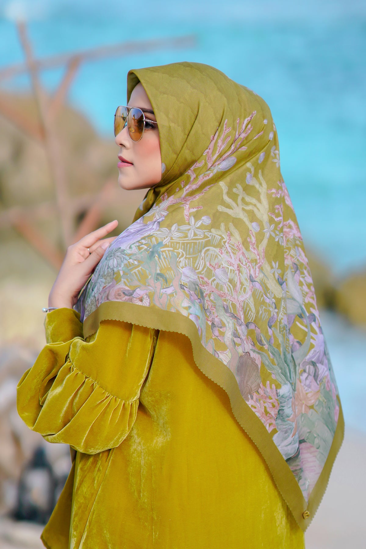 The Little Mermaid Voal Square XL - Mustard