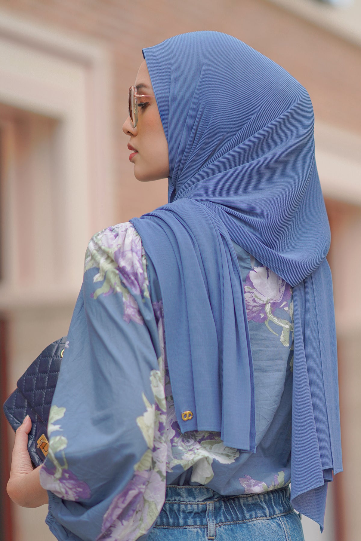 Günlük Pileli Şal - Riverside