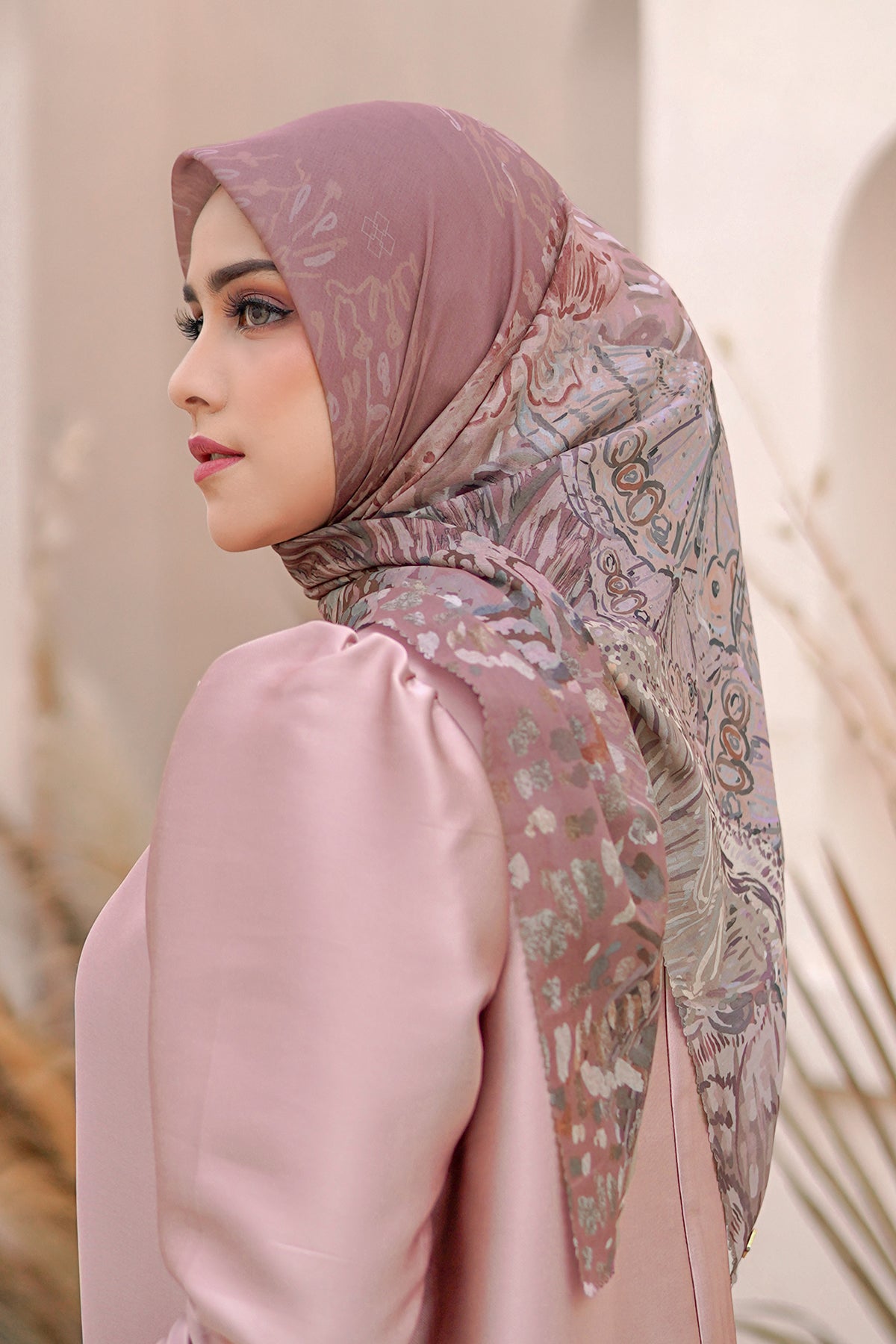 The Farsha Voal Square - Old Rose