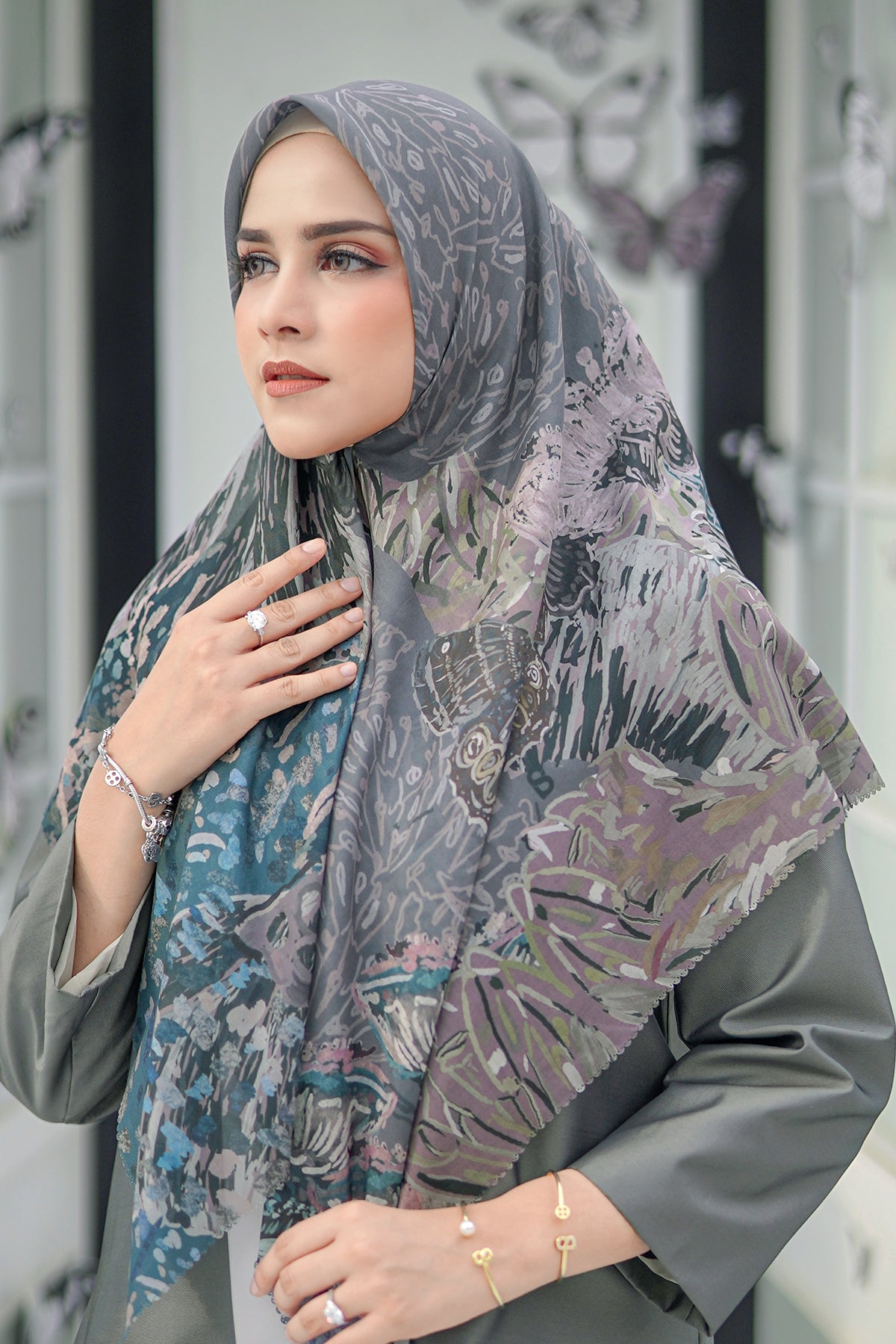 The Farsha Voal Square XL - Stone