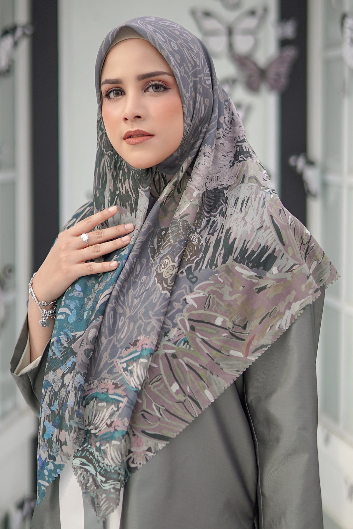 The Farsha Voal Square XL - Stone