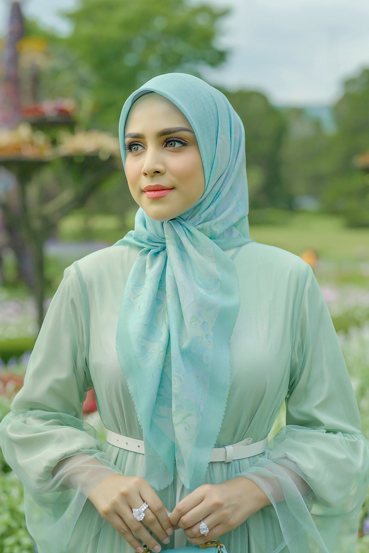 The Friendship Square - Lyra