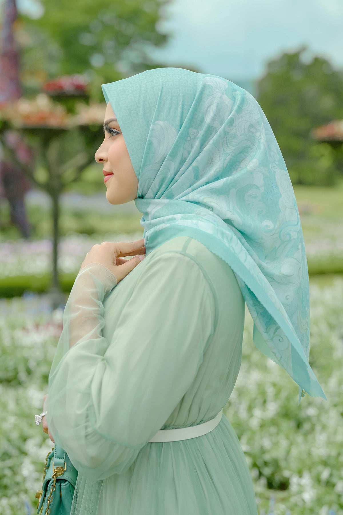 The Friendship Square - Lyra