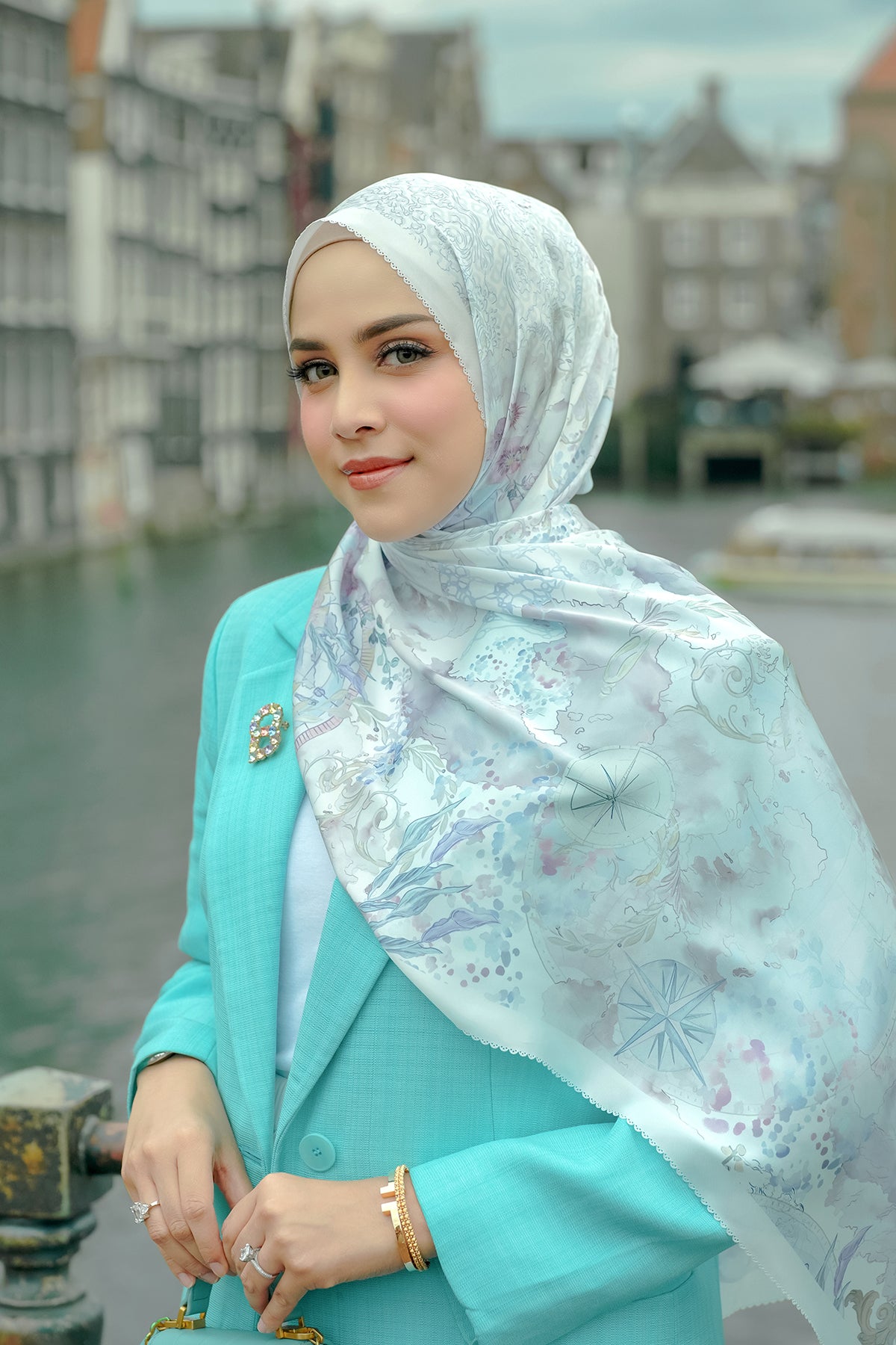 The Journey Saten Şal - Denpasar