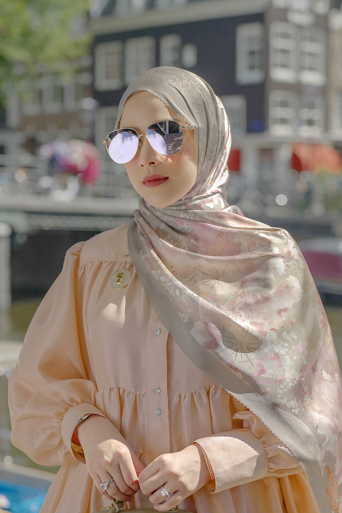 The Journey Satin Shawl - Medinah