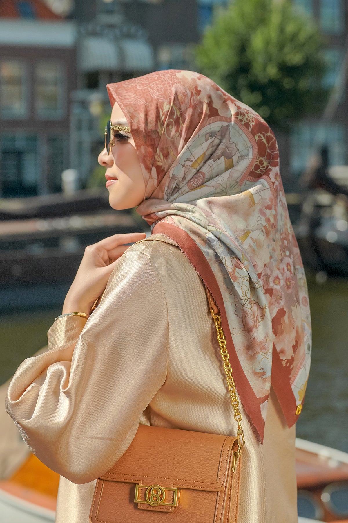 Yolculuk Meydanı - Bangkok