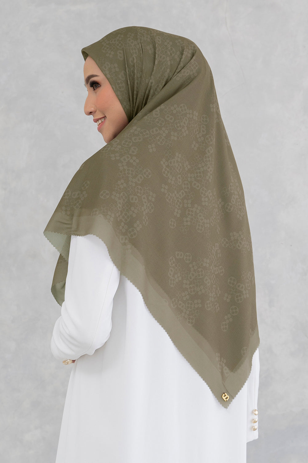 Monogram Scrambled Voal Square XL - Olive