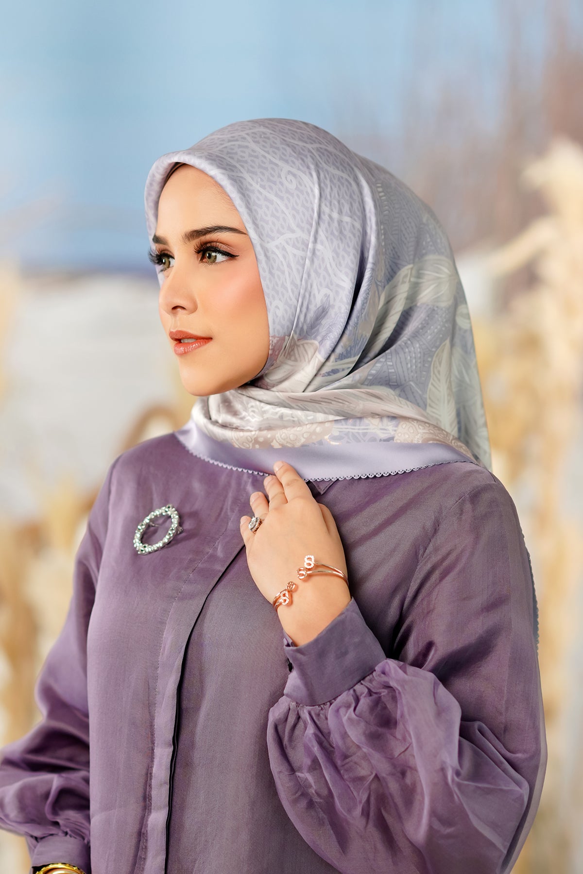 Nusantara Satin Square - Oasis