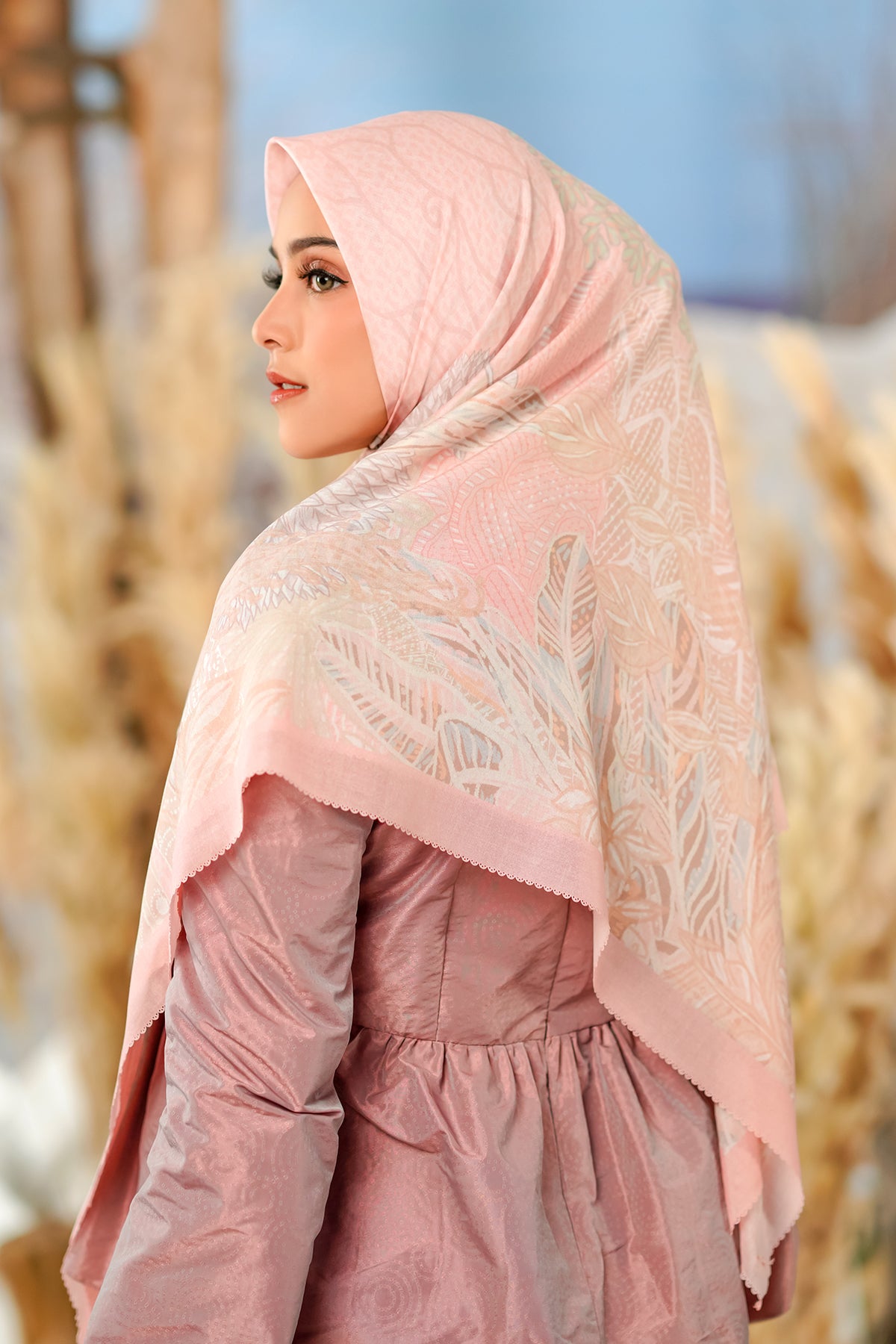 Nusantara Voal Meydanı XL - Aurora