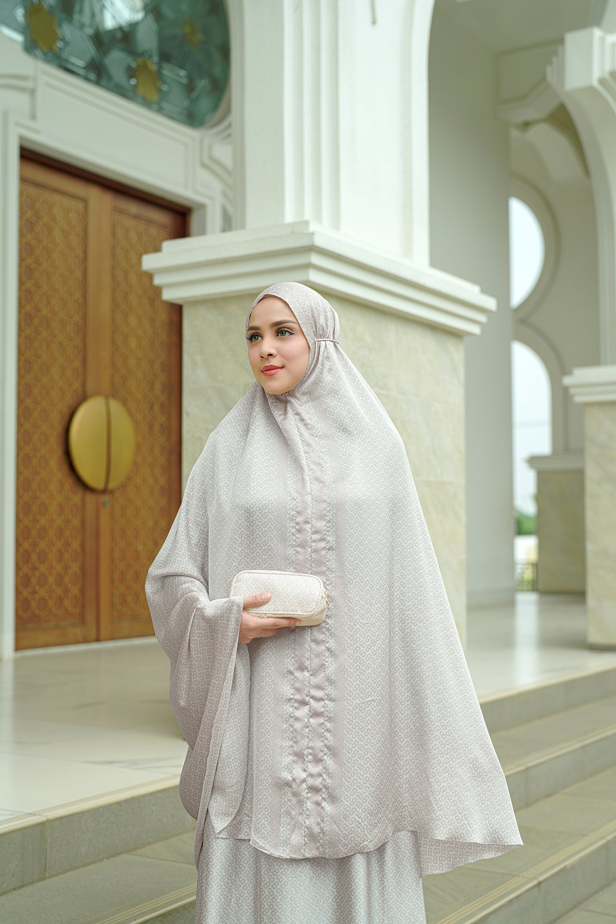 Tapis Prayer Robe - Ash Rose