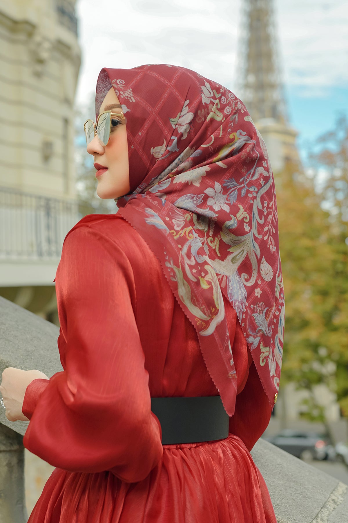 The Autograph Square - Cerise