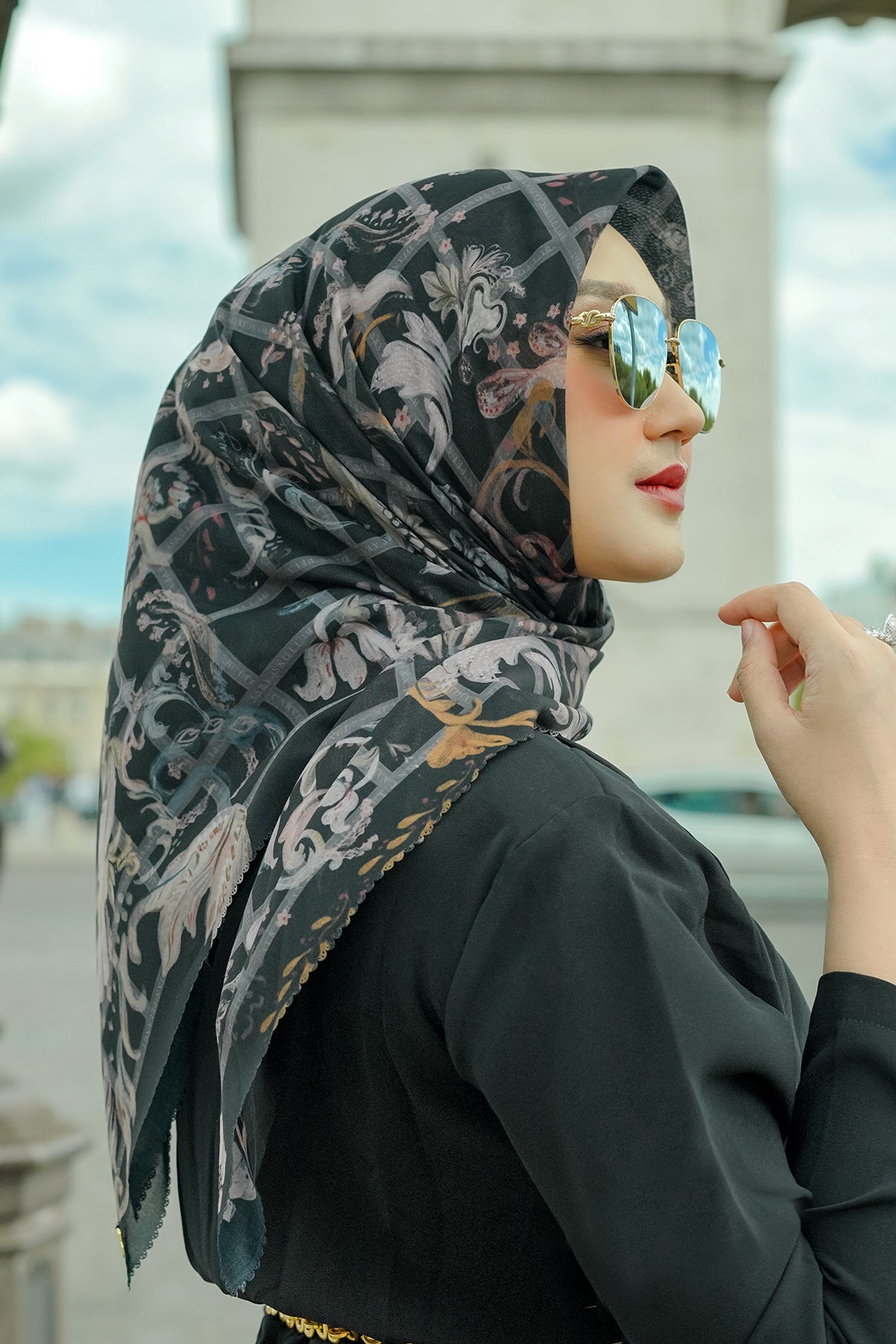 The Autograph Square - Noir