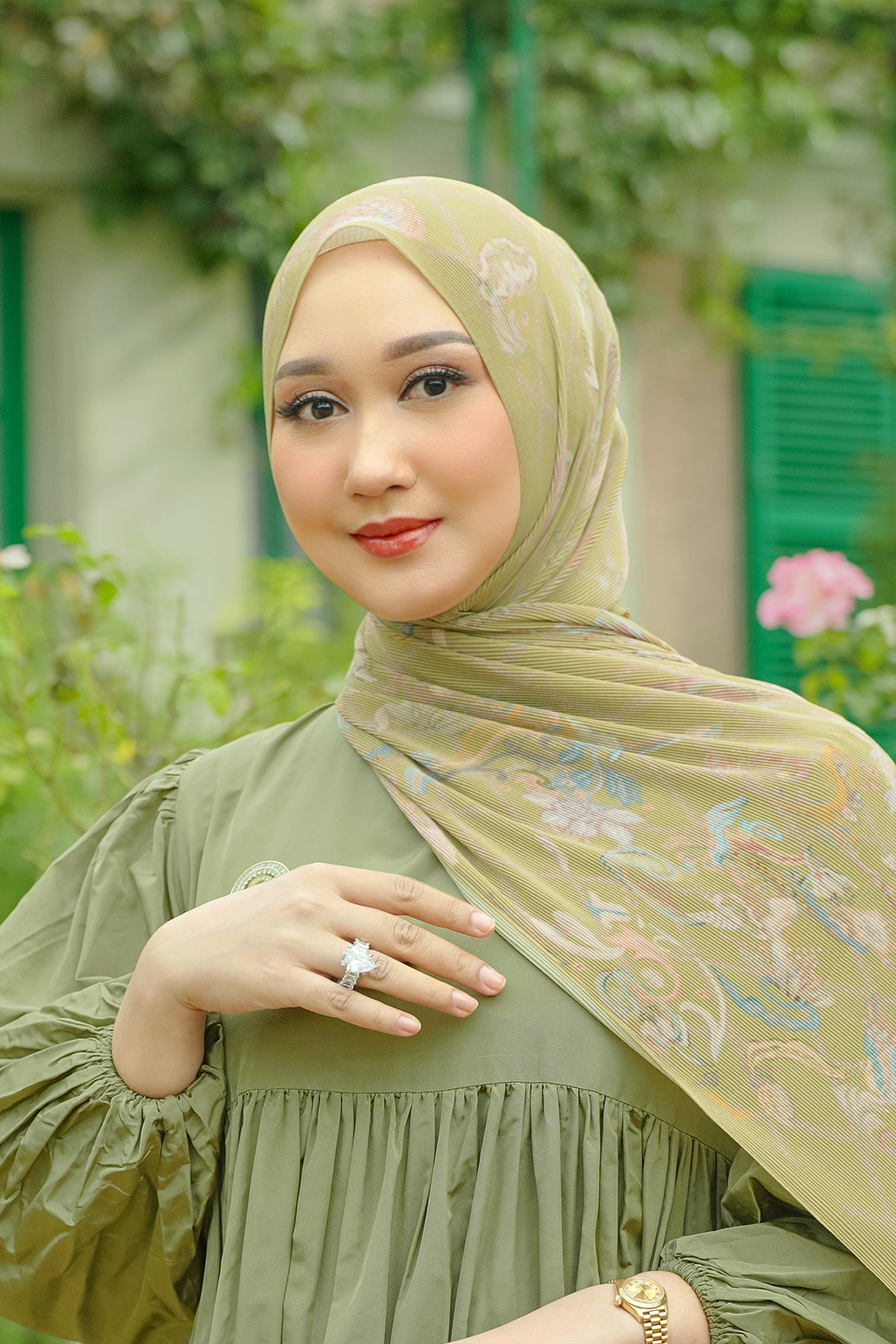 The Autograph Pleated Shawl - Vert