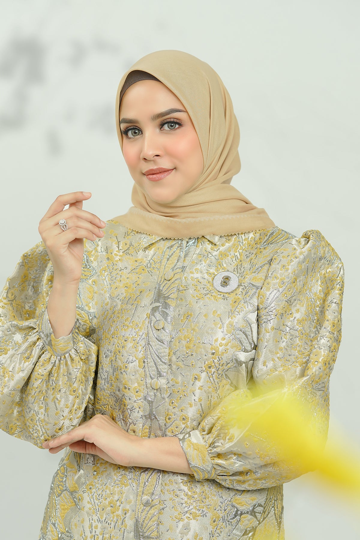 Today's Scarf - French Vanilla