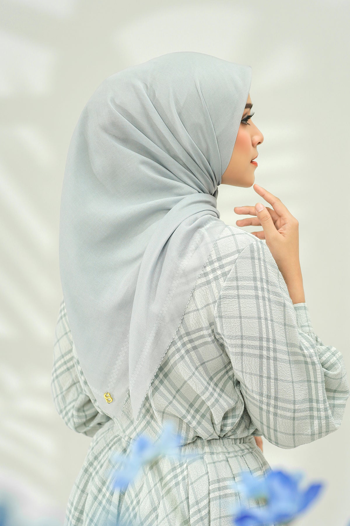 Today's Scarf - Misty Grey