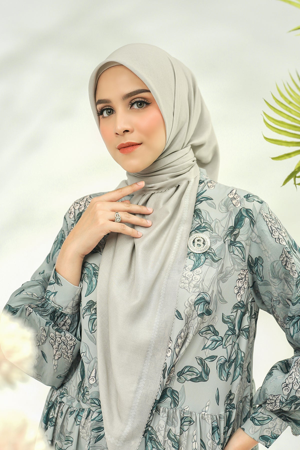 Today's Scarf - Oyster