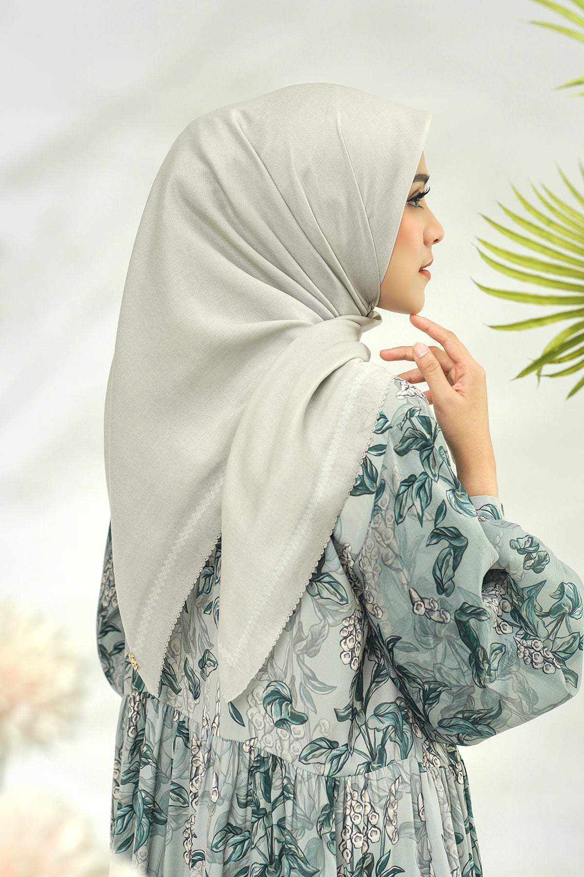 Today's Scarf - Oyster