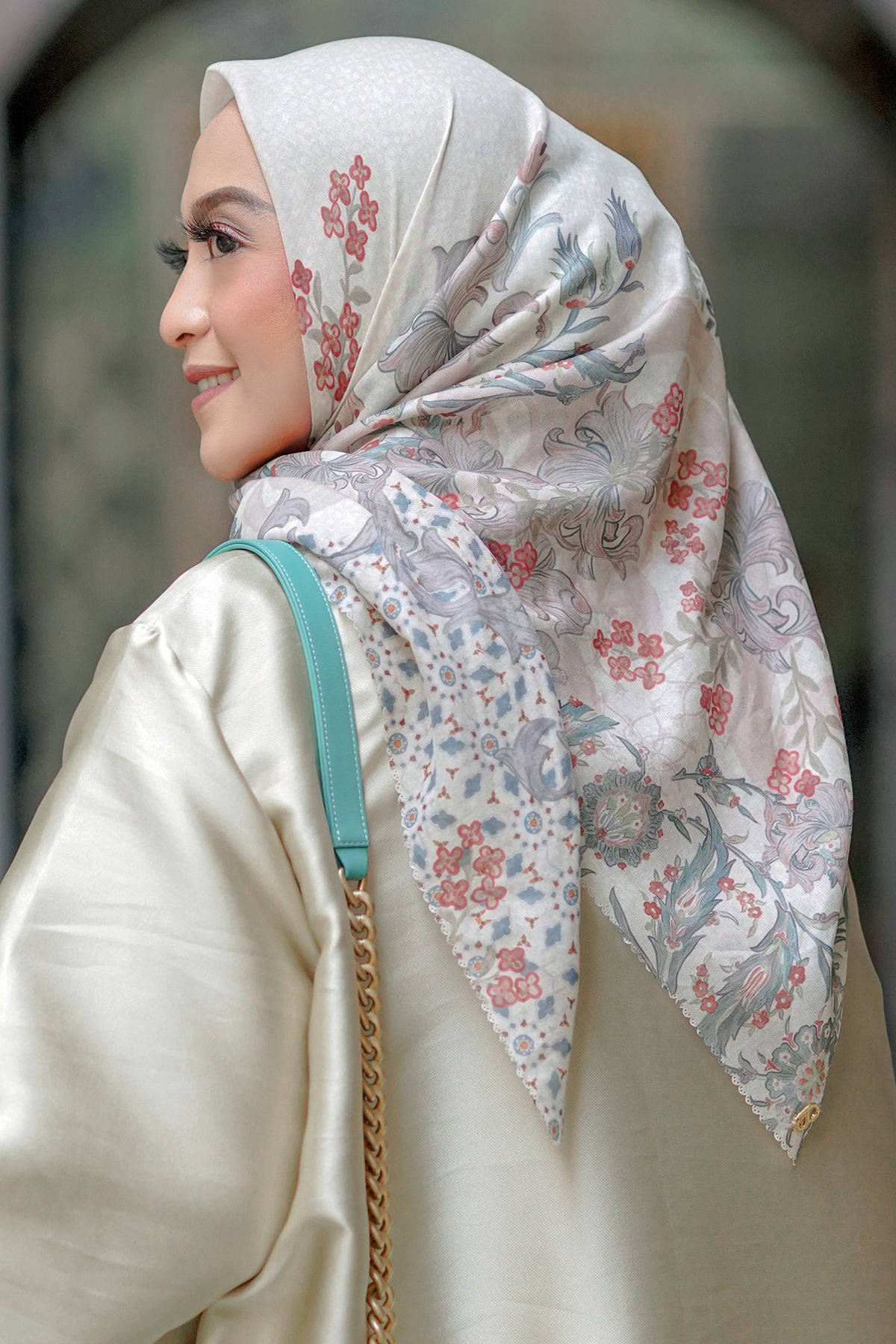 Topkapı Voal Meydanı - Fildişi