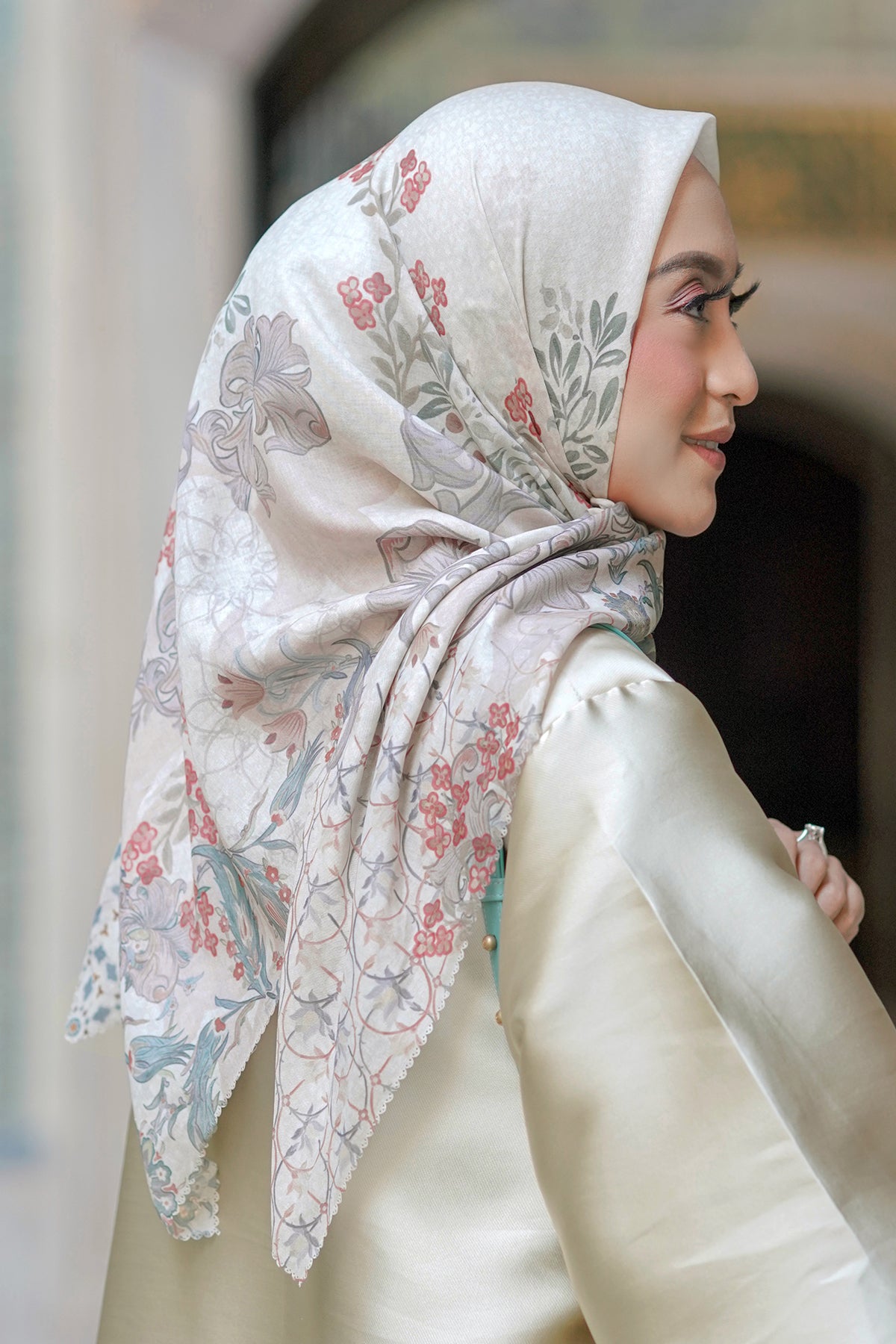 Topkapı Voal Meydanı - Fildişi