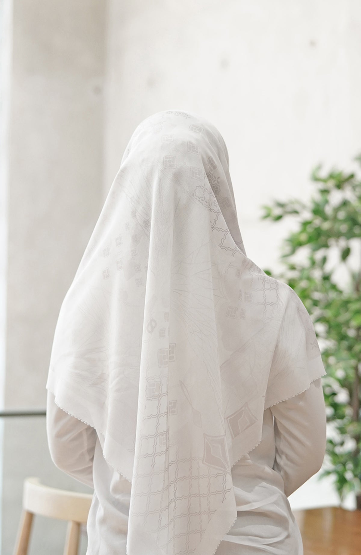 Medina Voal Kare XL - Beyaz