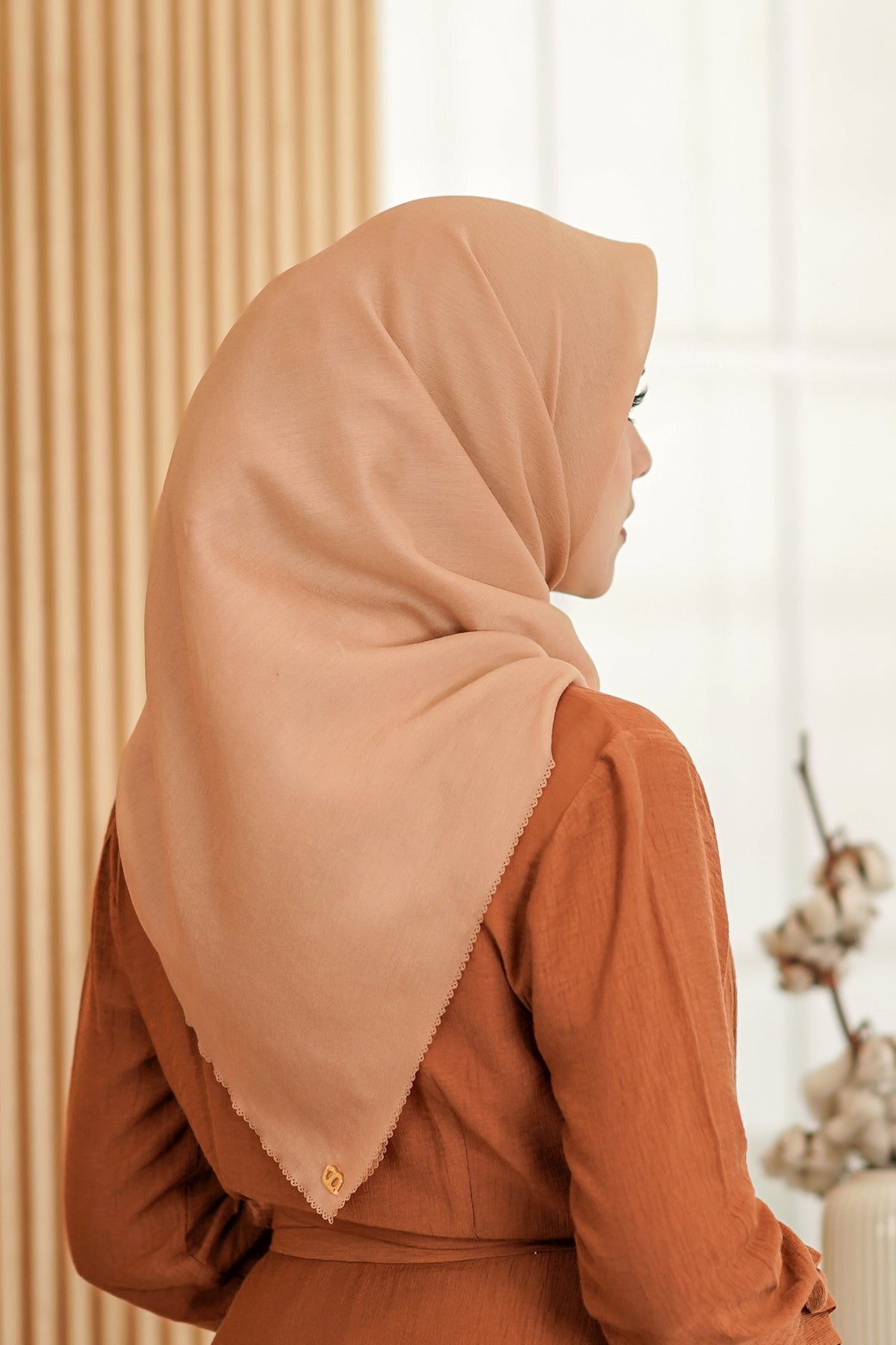 Tissu Square - Milk Tea